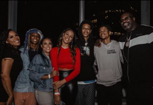 Shaunie O’Neal and her ex-husband Shaquille O’Neal are happily co-parenting their five kids since their divorce